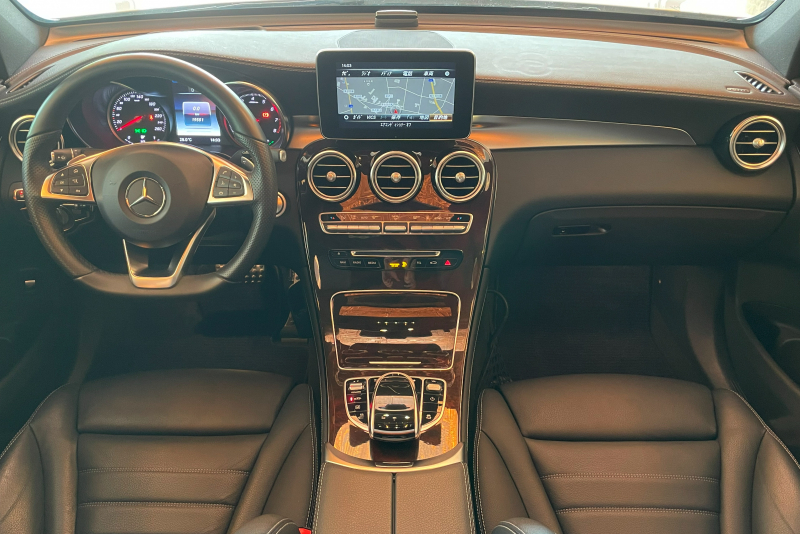 メルセデスベンツ GLCクーペ 中古車