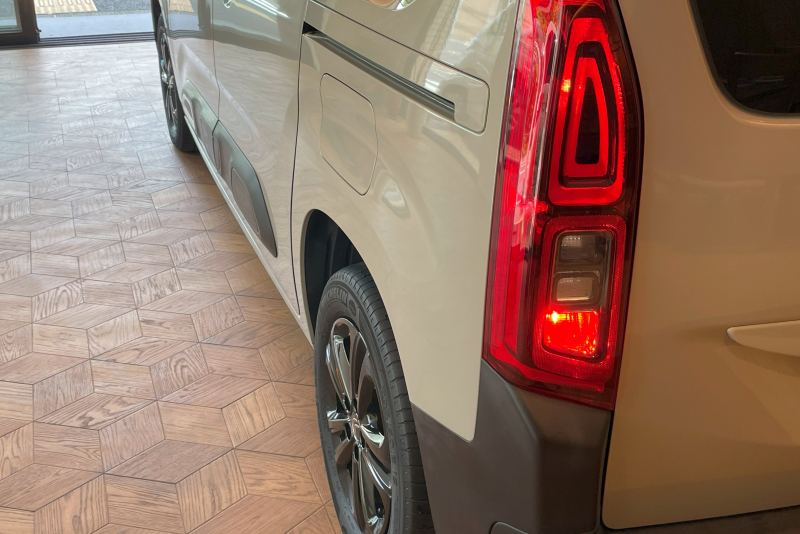 シトロエン ベルランゴ 中古車