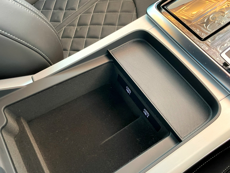 アウディ Q8 中古車