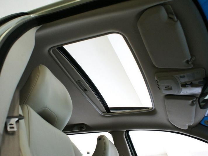 ボルボ XC90 中古車