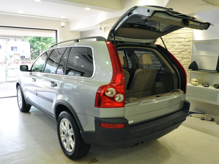 ボルボ XC90 中古車