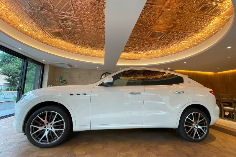 マセラティ レヴァンテ 中古車