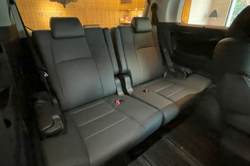 トヨタ アルファード ハイブリッド 中古車