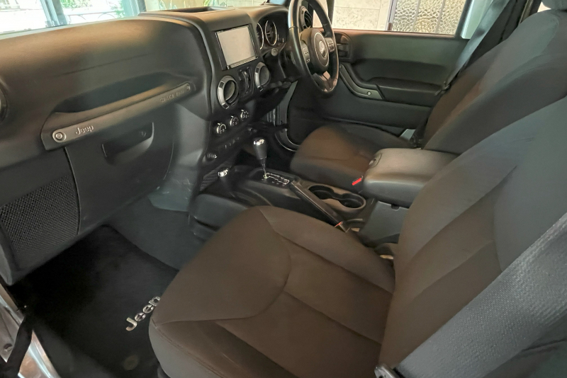 ジープ ラングラー 中古車