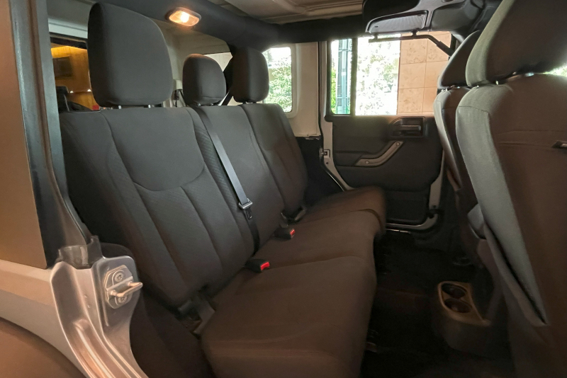 ジープ ラングラー 中古車