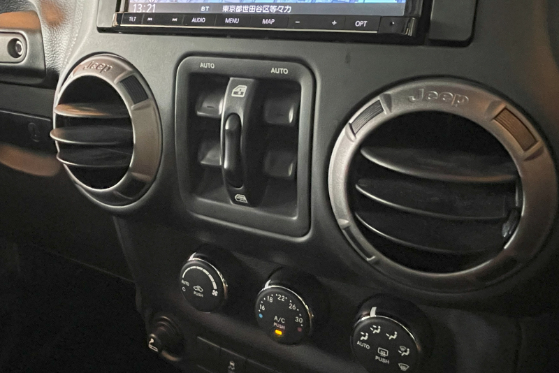 ジープ ラングラー 中古車