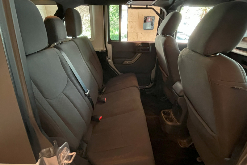 ジープ ラングラー 中古車