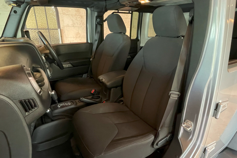 ジープ ラングラー 中古車