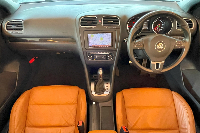 フォルクスワーゲン ゴルフ 中古車