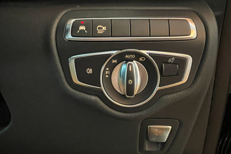 メルセデスベンツ Vクラス 中古車