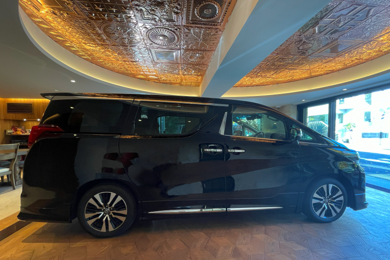 トヨタ アルファード 中古車