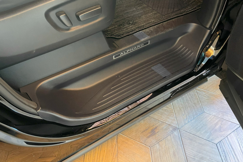 トヨタ アルファード 中古車