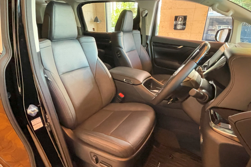 トヨタ アルファード 中古車