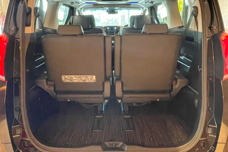 トヨタ アルファード 中古車