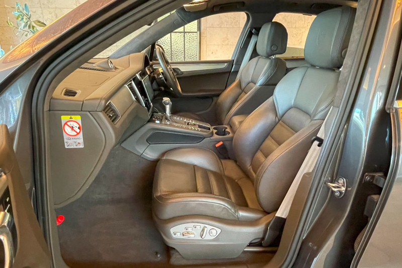 ポルシェ マカン 中古車