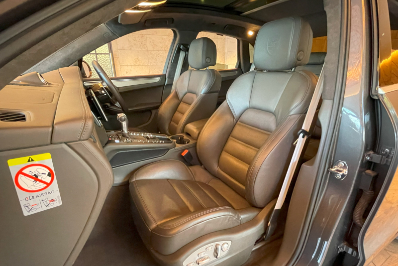 ポルシェ マカン 中古車