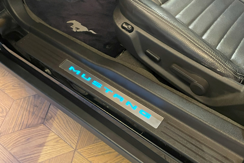 フォード マスタング 中古車