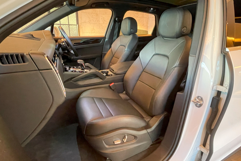 ポルシェ カイエン 中古車