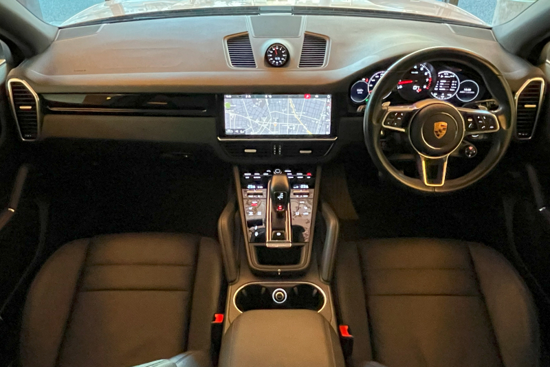 ポルシェ カイエン 中古車