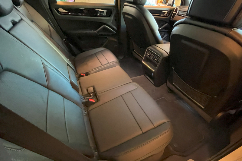 ポルシェ カイエン 中古車