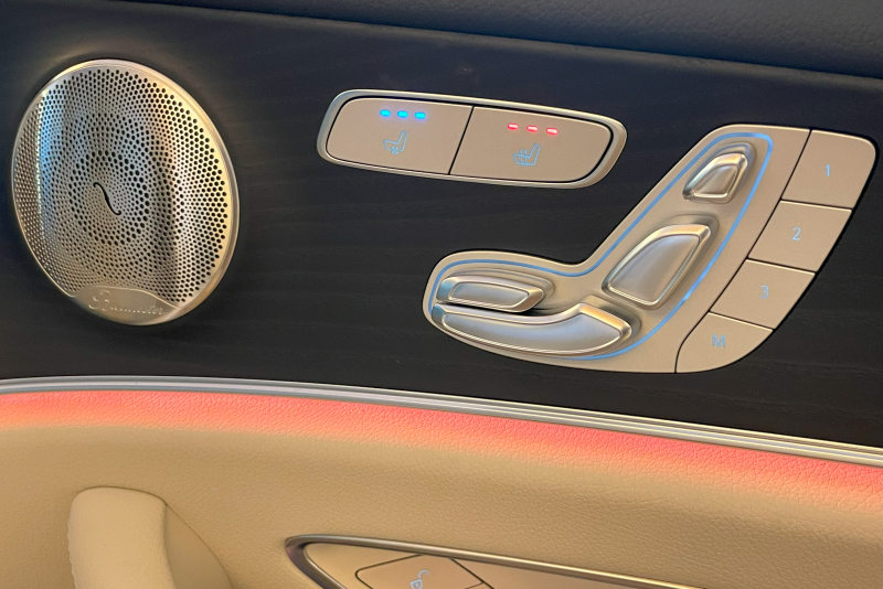 メルセデスベンツ Eクラス 中古車