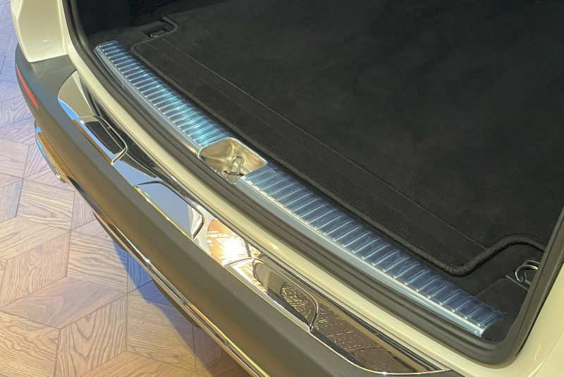 メルセデスベンツ Eクラス 中古車