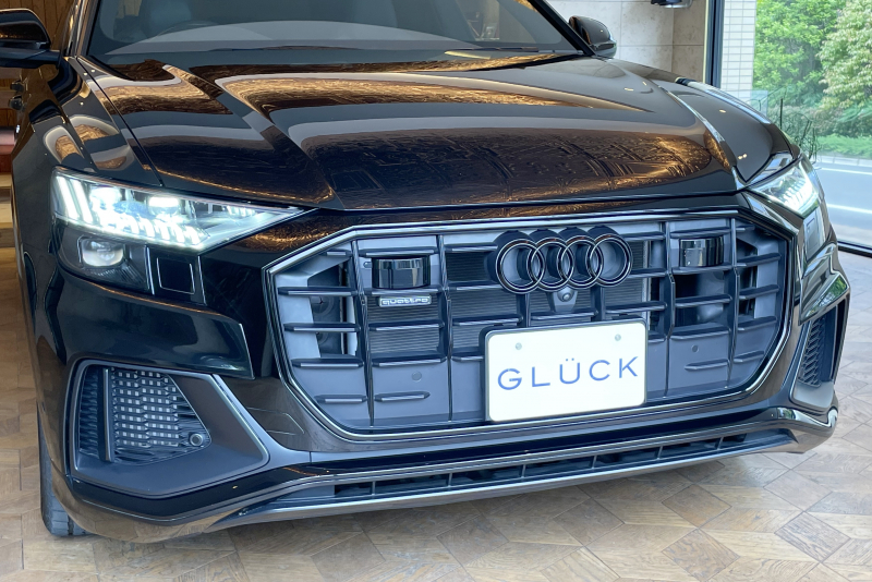 アウディ Q8 中古車