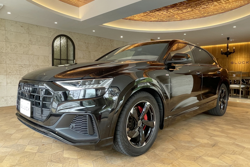 アウディ Q8 中古車