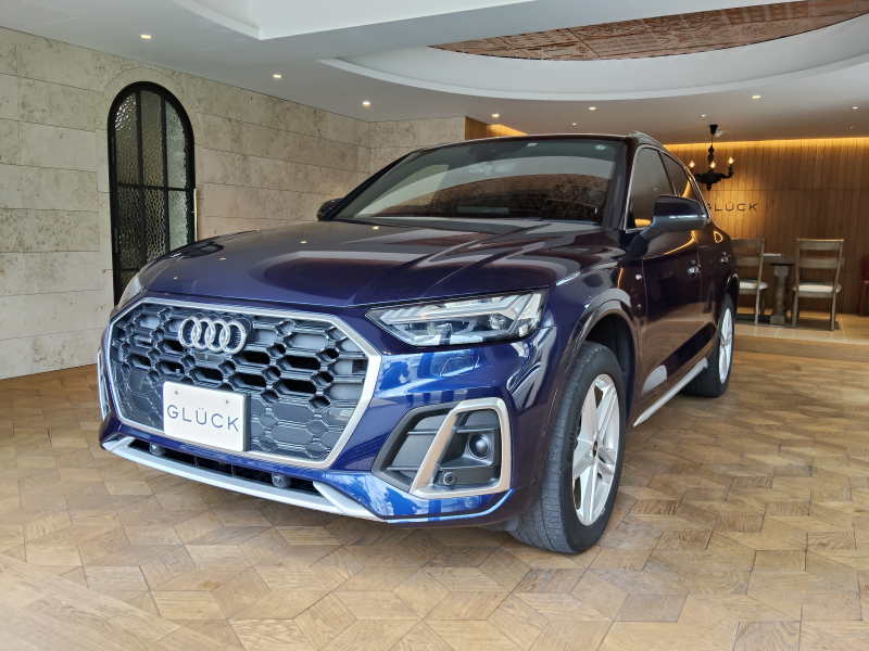 アウディ Q5