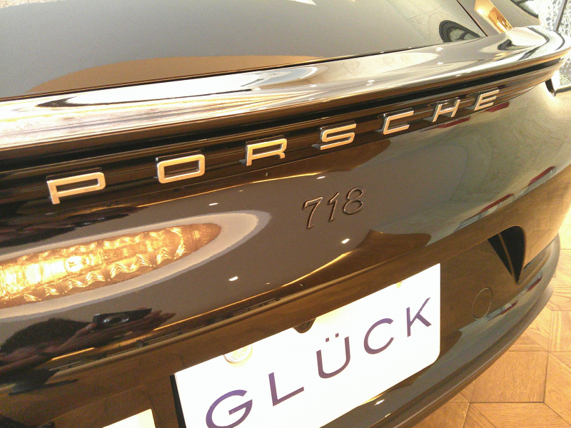 ポルシェ 718 ボクスター 中古車