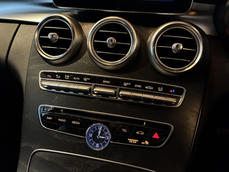 メルセデスベンツ Cクラス 中古車