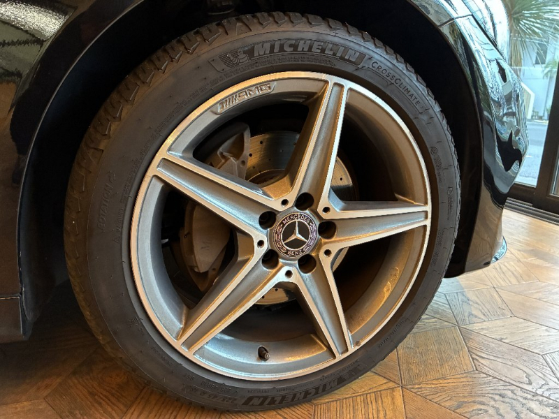メルセデスベンツ Cクラス 中古車