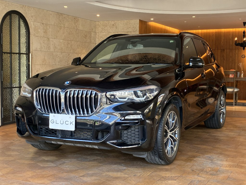 BMW X5 xドライブ35dMスポーツドライビングDPKG4WD　ワンオーナー　サンルーフ　ブラウンレザーシート　ACC　シートヒーター　エアサス　純正ナビ　360°カメラ　HUD　電動リアゲート　Iセーフティ　ワイヤレスチャージング　ETC　ドラレコ　温冷カップH