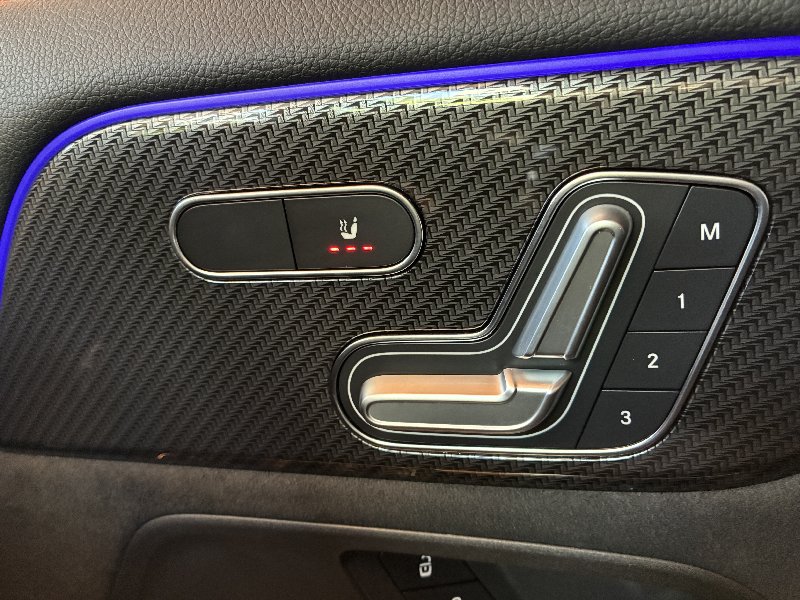 メルセデスベンツ GLA 中古車