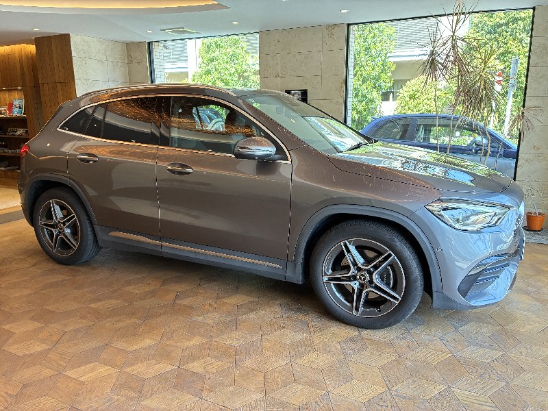 メルセデスベンツ GLA 中古車