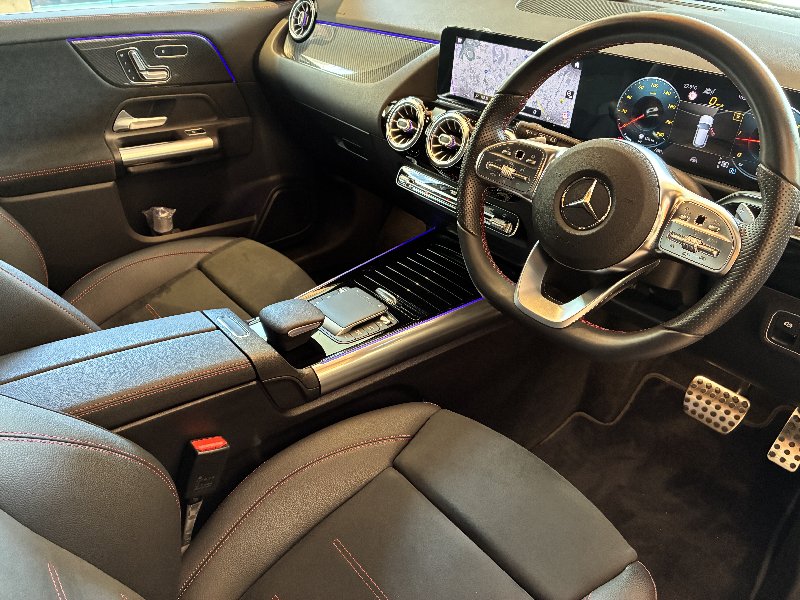 メルセデスベンツ GLA 中古車