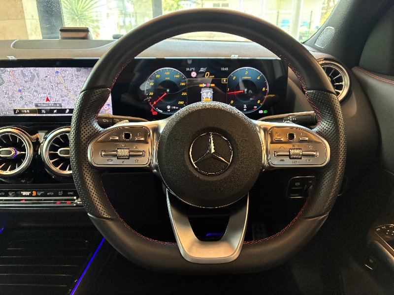 メルセデスベンツ GLA 中古車