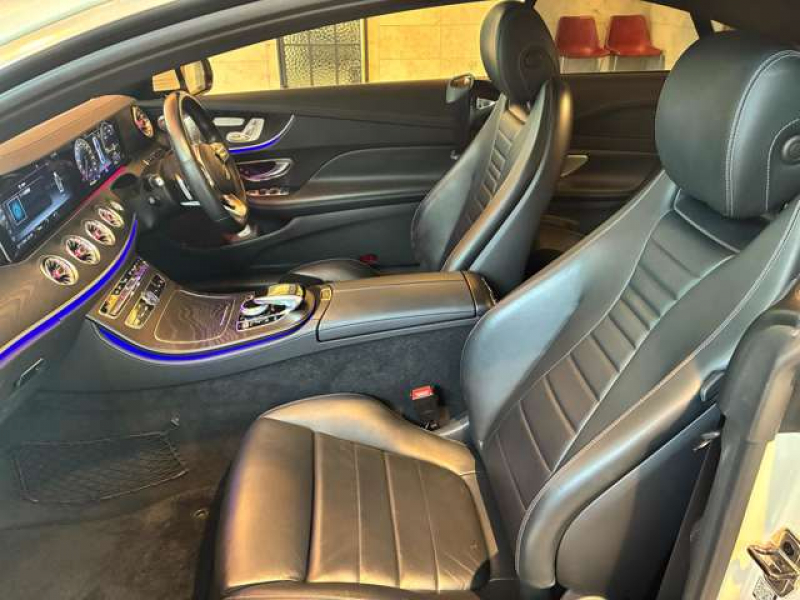 メルセデスベンツ Eクラス 中古車