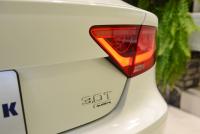 アウディ A7 中古車