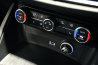 アルファロメオ STELVIO 中古車