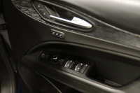 アルファロメオ STELVIO 中古車