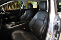 ジャガー XFスポーツブレイク 中古車