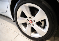 ジャガー XFスポーツブレイク 中古車