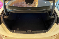 マセラティ ギブリ 中古車