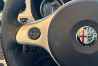 アルファロメオ スパイダー 中古車