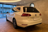 フォルクスワーゲン ゴルフヴァリアント 中古車