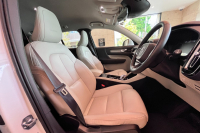 ボルボ XC40 中古車