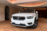 ボルボ XC40 中古車