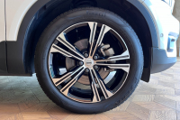 ボルボ XC40 中古車