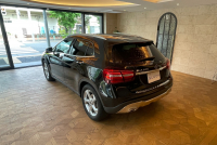 メルセデスベンツ GLA 中古車